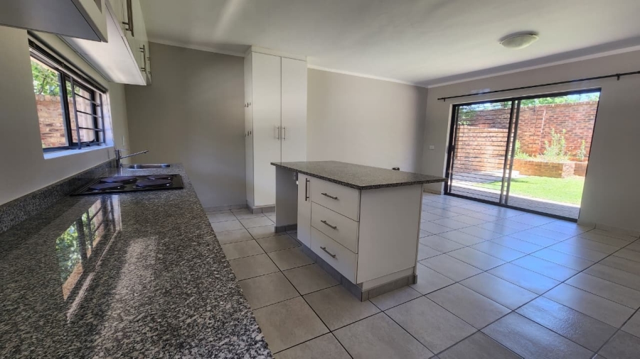 To Let 3 Bedroom Property for Rent in Mooivallei Park North West